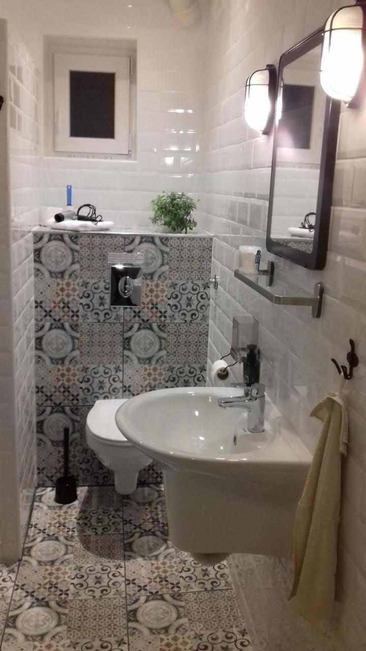 Hills Apartments Vrsac Ngoại thất bức ảnh